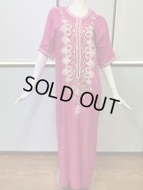 エジプト製ガラベーヤ　ピンク